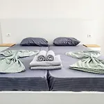 2 Bedroom 1249