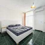 2 Bedroom 1249 Durrës