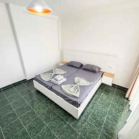 2 Bedroom 1249 Appartamento Durrës
