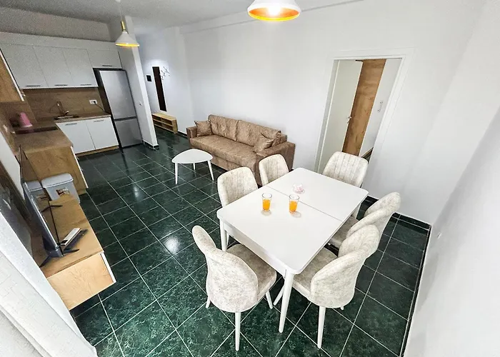 2 Bedroom 1249 Appartement